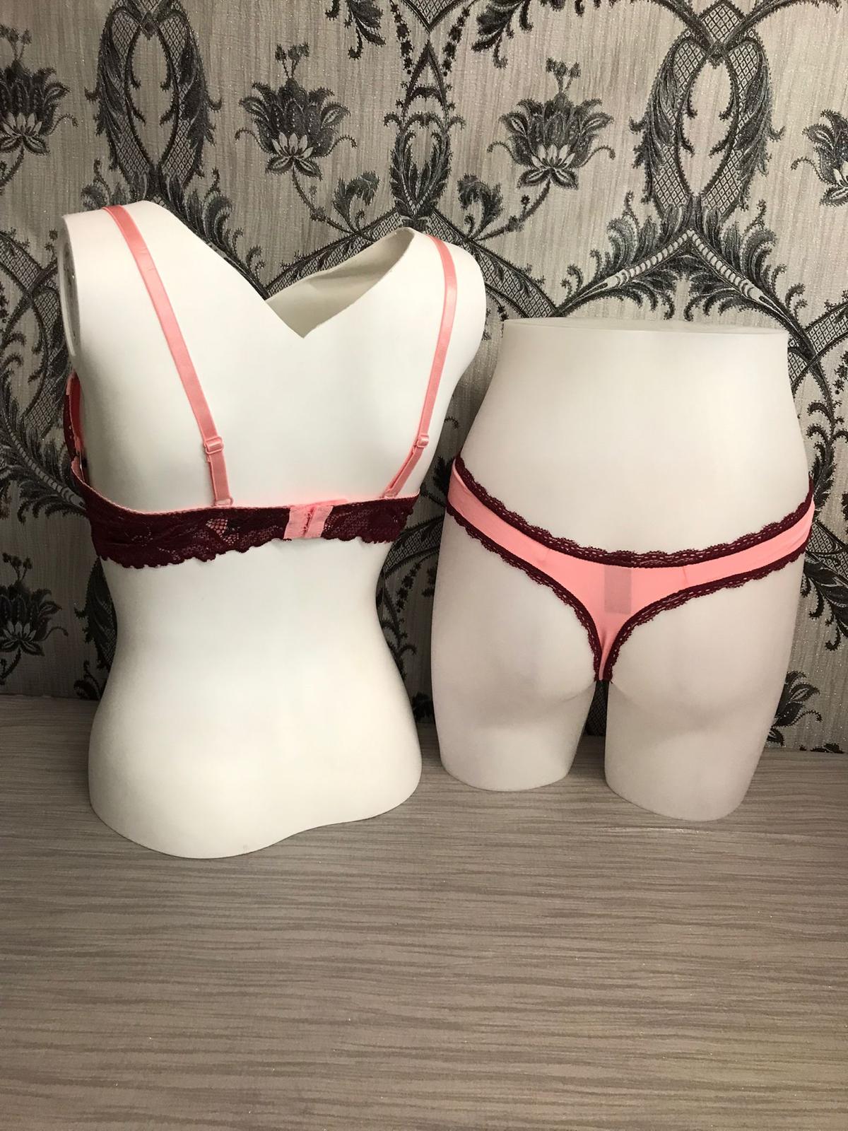 P125200-FPNK El fondo se separa