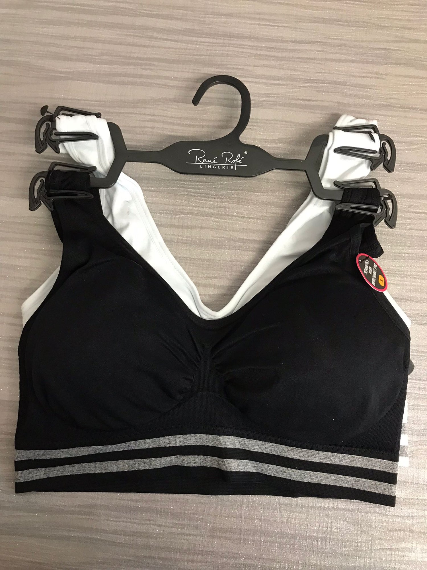 B25847h2-bw rene rofe iped with Heather fără probleme