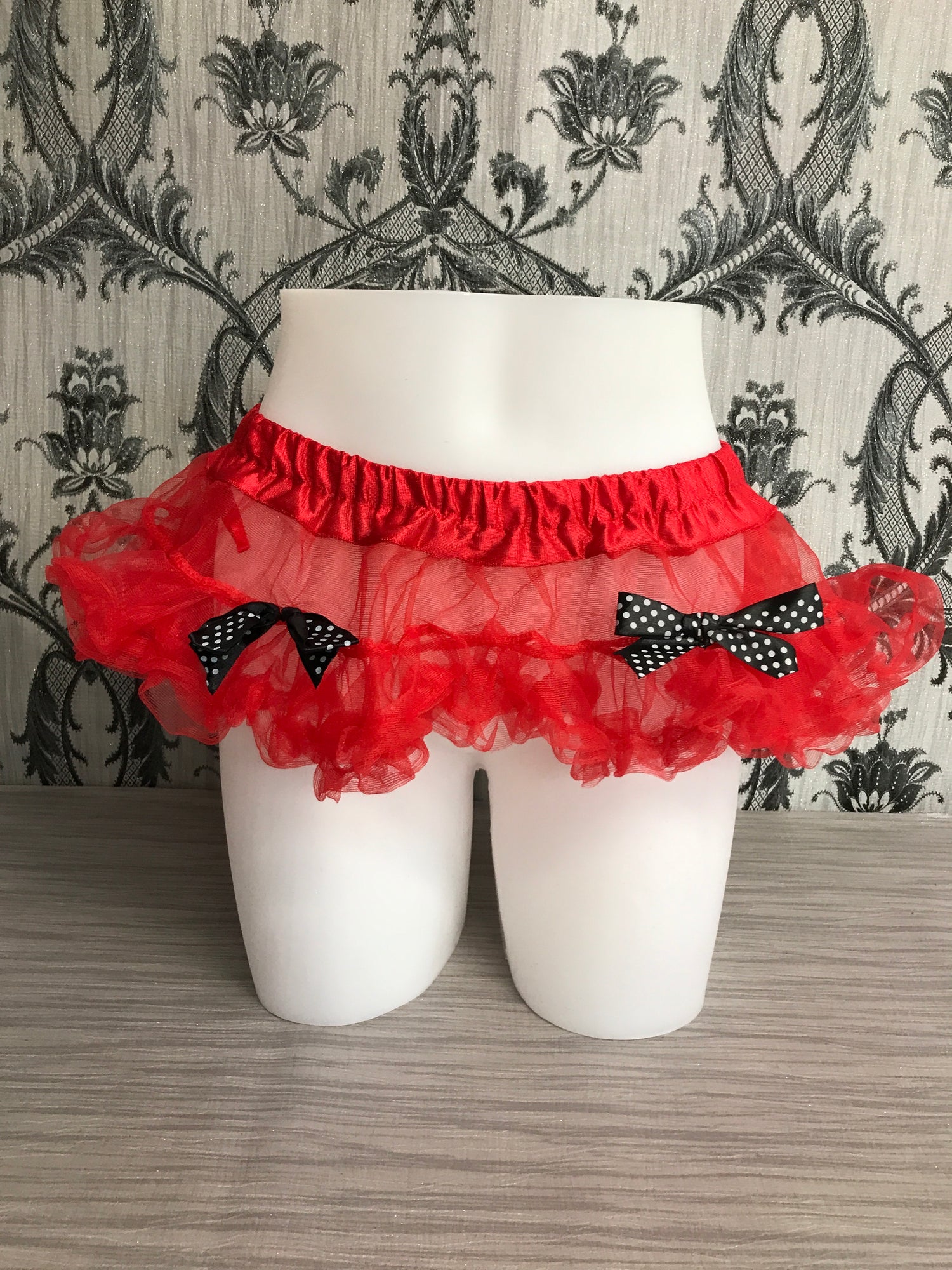 RV-PCM222 Red Mini Skirt Tutu with Black Bows