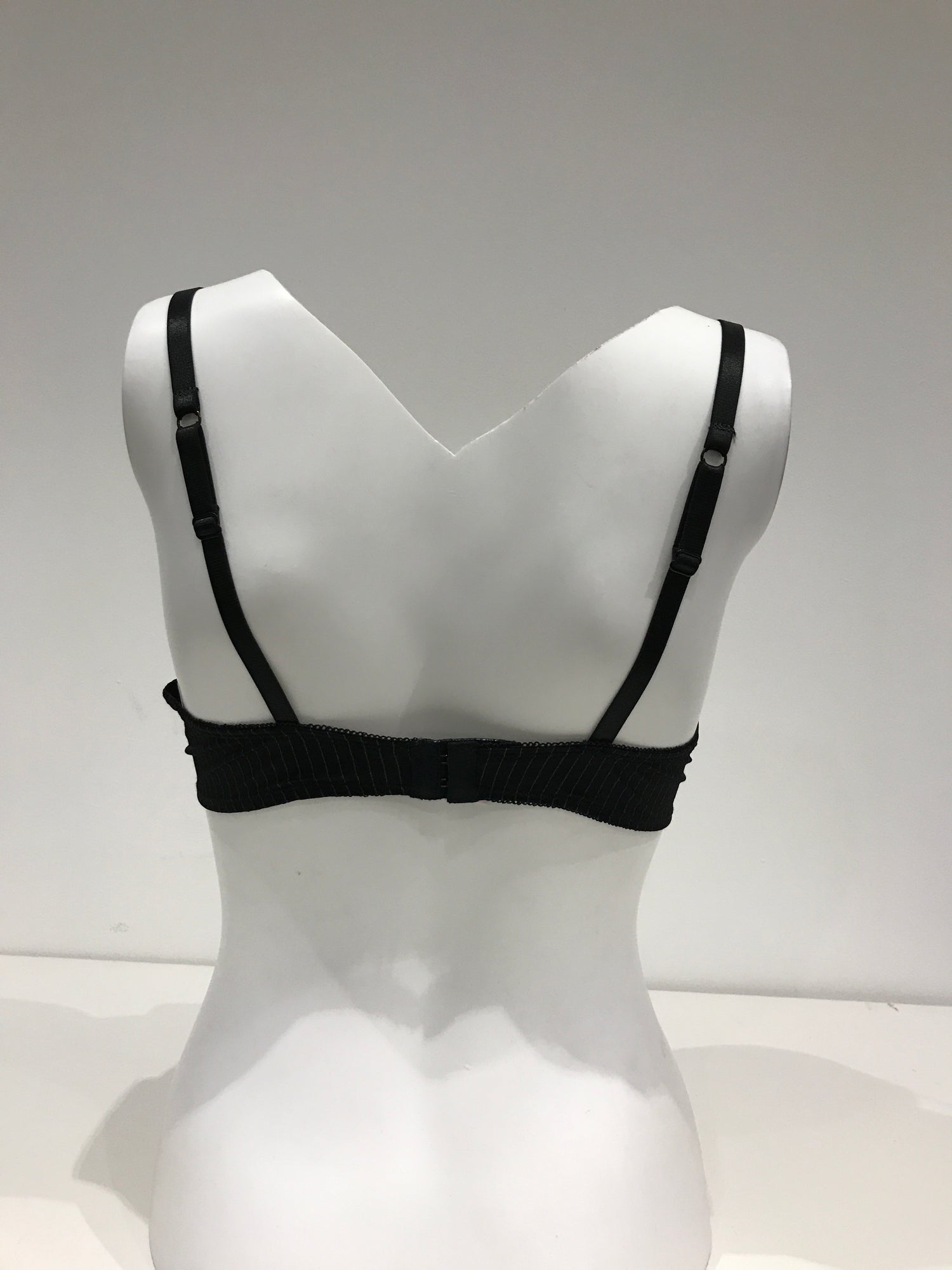 B21877-1697B-BLKP-36C