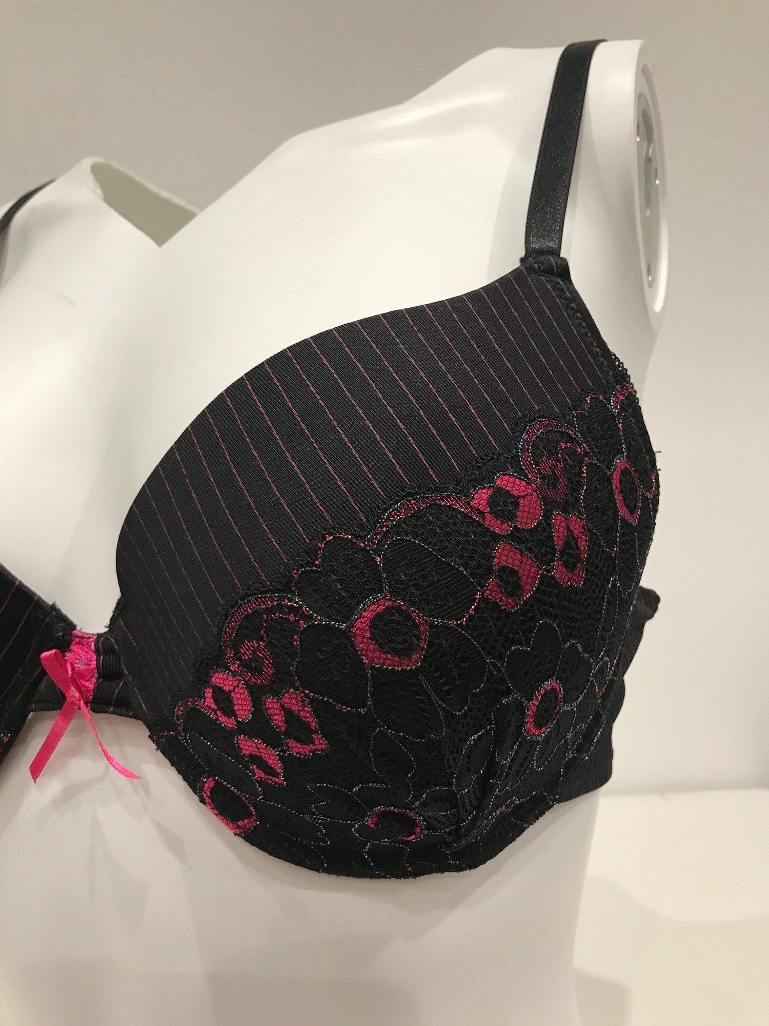 B21877-1697B-BLKP-36C