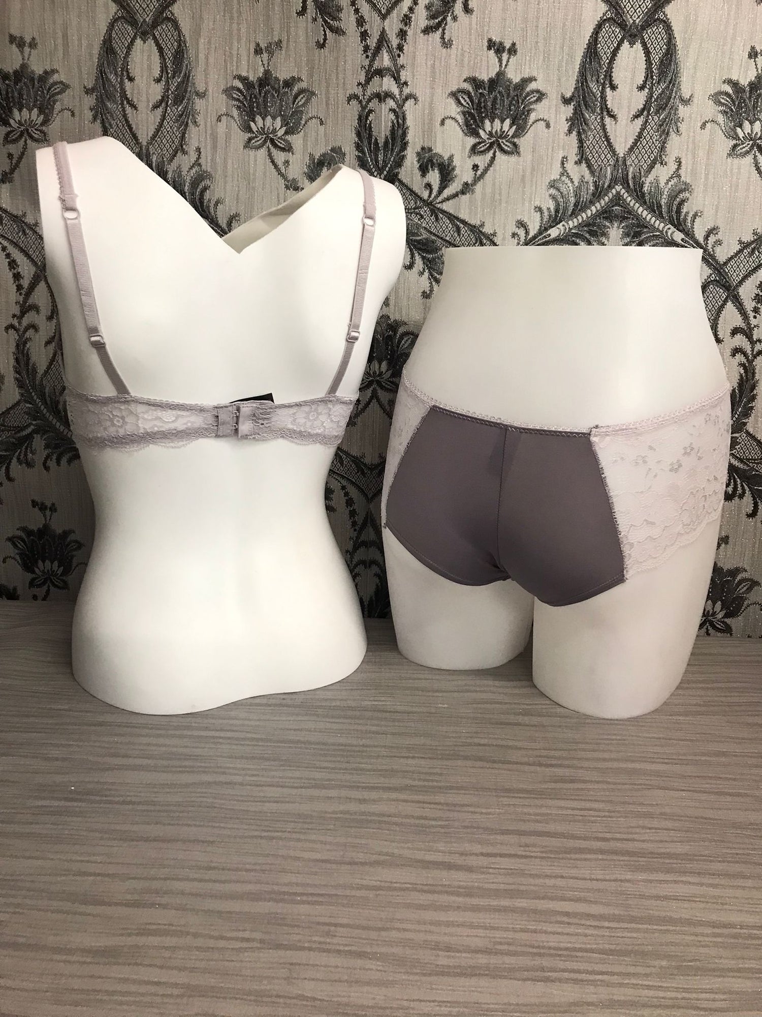 P194863 GRY MODERN CONTRASTS Boyshort