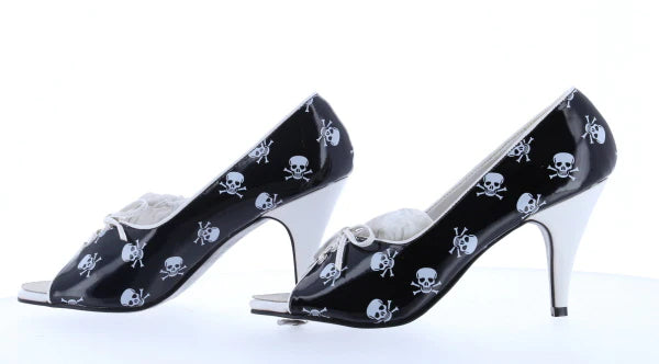 PUPIL24  Blk/Wht Skull