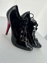 SEDUCE-454 Sexy Black Shoes with Red Heels