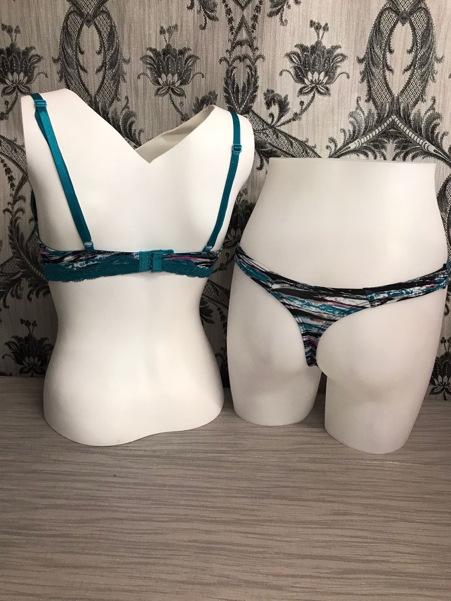 Lace Connection Bra Assorted