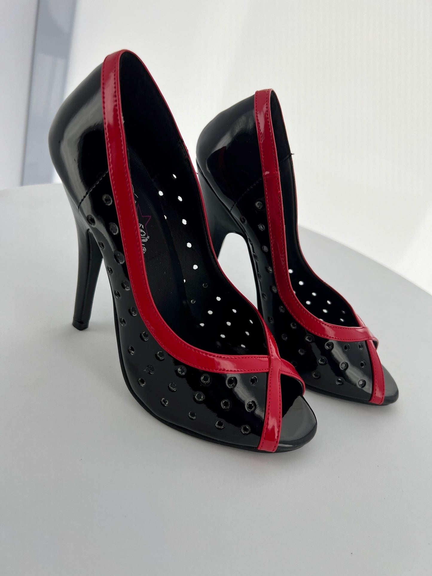 SEDUCE-217 Pleaser Blk/Red Patent High Heel Alternative Footwear Discontinued Sale Stock